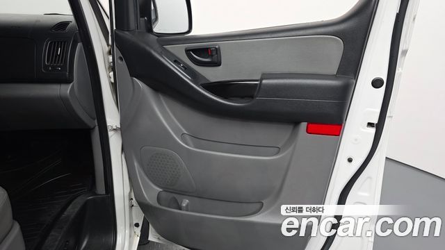 Hyundai Grand Starex Wagon 12-Seater Smart 2019 — фото 24