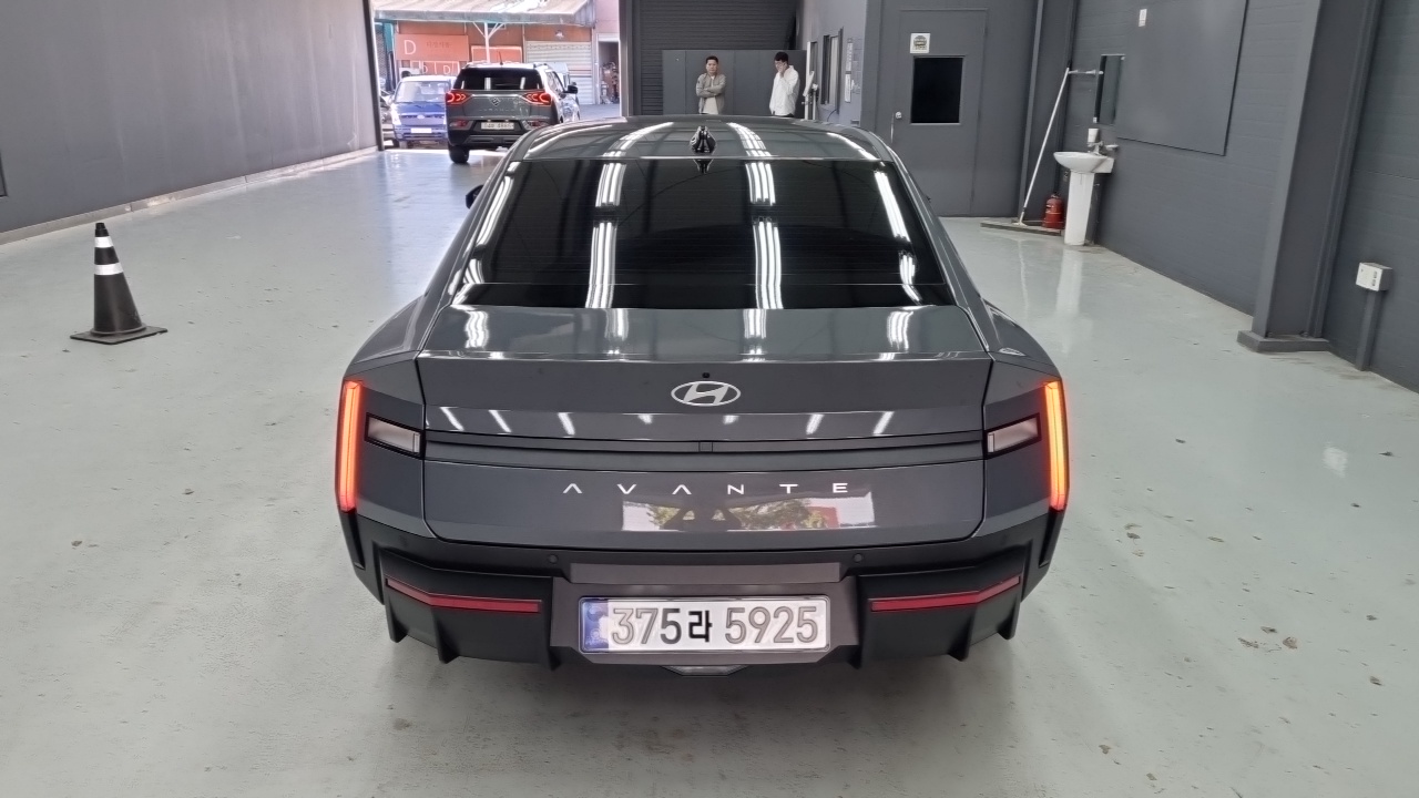 Hyundai Avante (CN8) 2.0 Premium 2027 — фото 4