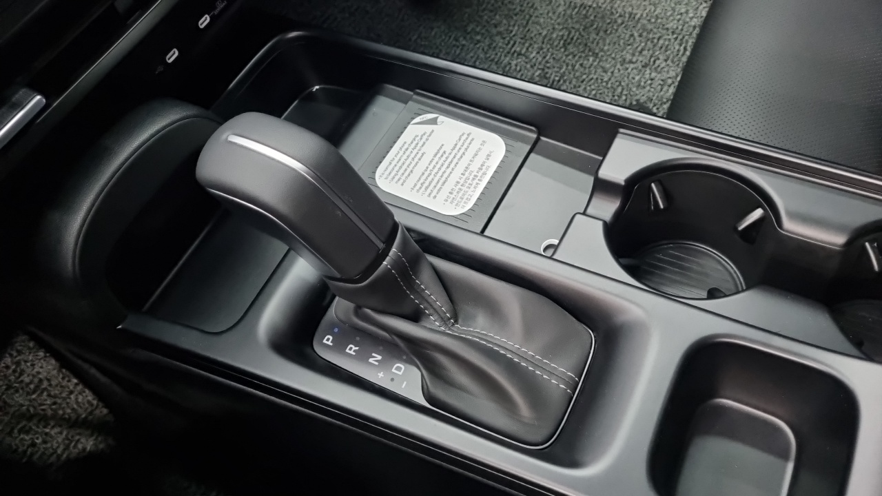Hyundai Avante (CN8) 2.0 Premium 2027 — фото 16