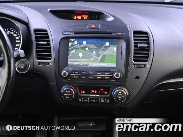 Kia K3 Diesel Noblesse 2014 — фото 18