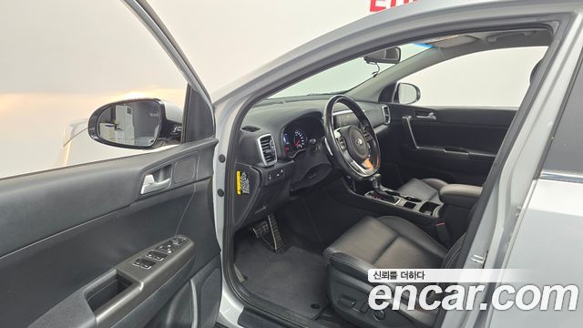Kia Sportage The Bold Diesel 2.0 2WD Prestige 2020 — фото 10
