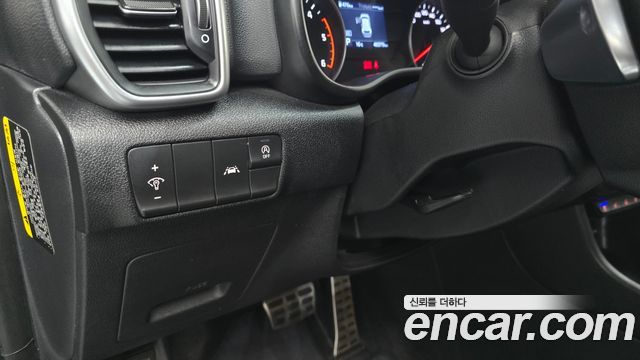 Kia Sportage The Bold Diesel 2.0 2WD Prestige 2020 — фото 18