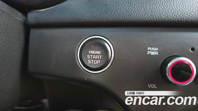 Kia Sportage The Bold Diesel 2.0 2WD Prestige 2020 — фото 19