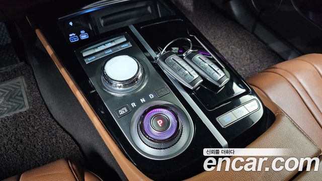 Genesis G80 (RG3) Gasoline 2.5 Turbo AWD 2024 — фото 9