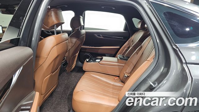 Genesis G80 (RG3) Gasoline 2.5 Turbo AWD 2024 — фото 11