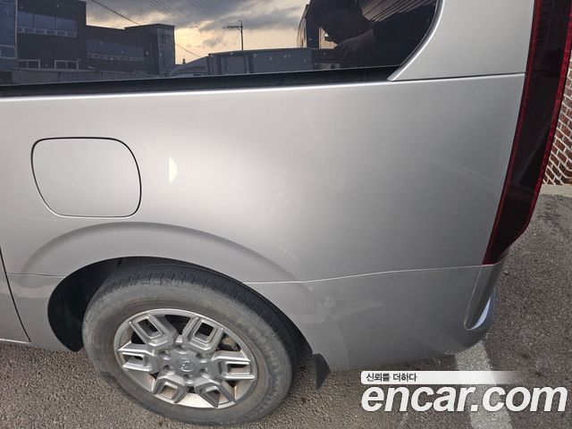Hyundai Staria Cargo 5-Seater Modern 2023 — фото 5