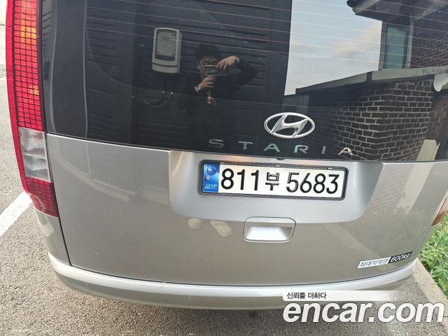 Hyundai Staria Cargo 5-Seater Modern 2023 — фото 6