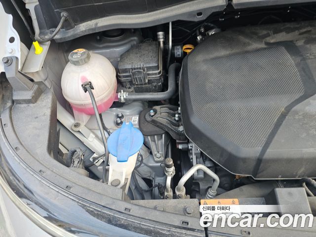 Hyundai Staria Cargo 5-Seater Modern 2023 — фото 15
