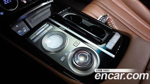 Genesis G80 (RG3) Gasoline 2.5 Turbo AWD 2022 — фото 9