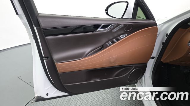 Genesis G80 (RG3) Gasoline 2.5 Turbo AWD 2022 — фото 29