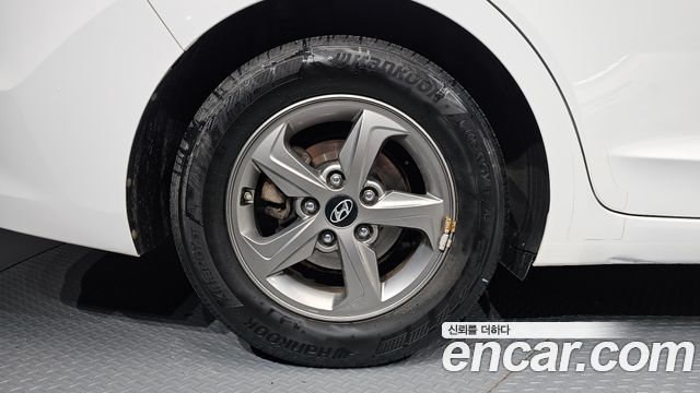 Hyundai Avante (AD) 1.6 GDI Style 2016 — фото 5