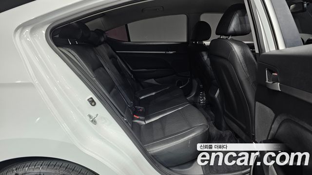 Hyundai Avante (AD) 1.6 GDI Style 2016 — фото 12