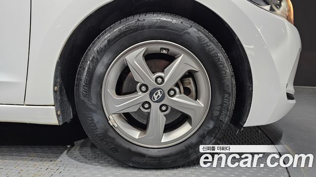 Hyundai Avante (AD) 1.6 GDI Style 2016 — фото 21