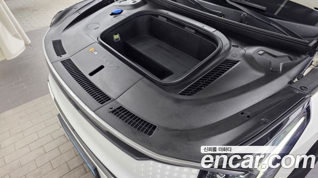 Kia EV9 Long Range 4WD Earth 2024 — фото 6