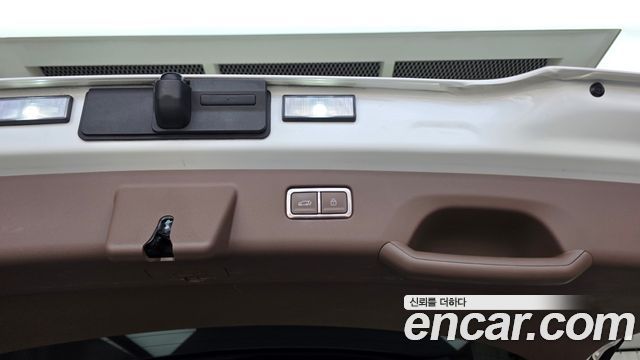 Kia EV9 Long Range 4WD Earth 2024 — фото 32