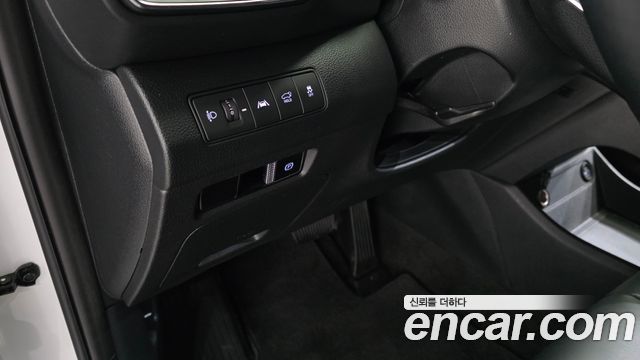 Hyundai Santa Fe Diesel 2.2 2WD Prestige 2023 — фото 14