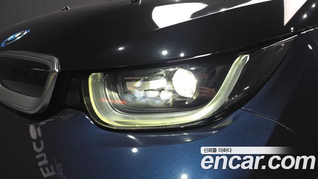 BMW i3 LUX 2018 — фото 22