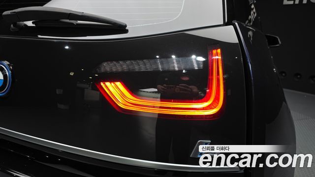 BMW i3 LUX 2018 — фото 23