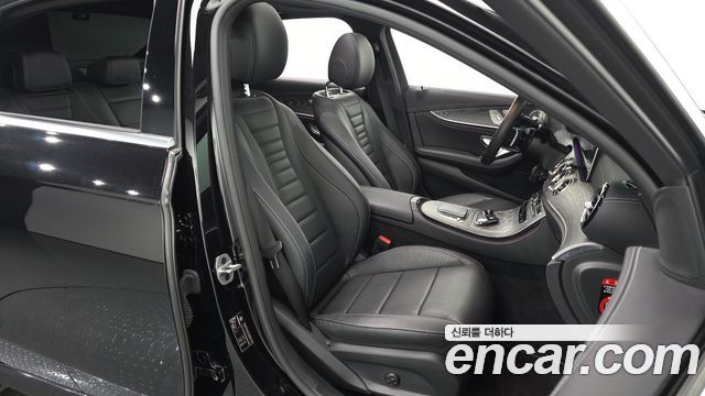 Mercedes-Benz E-Class (W213) E350 4MATIC AMG Line 2022 — фото 32