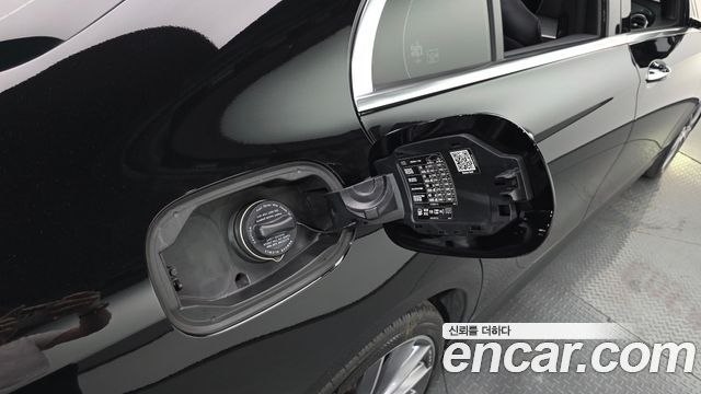 Mercedes-Benz E-Class (W213) E350 4MATIC AMG Line 2022 — фото 44