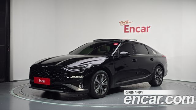 Kia K8 Hybrid Noblesse