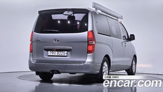Hyundai Grand Starex Camping Car 2015 — фото 2