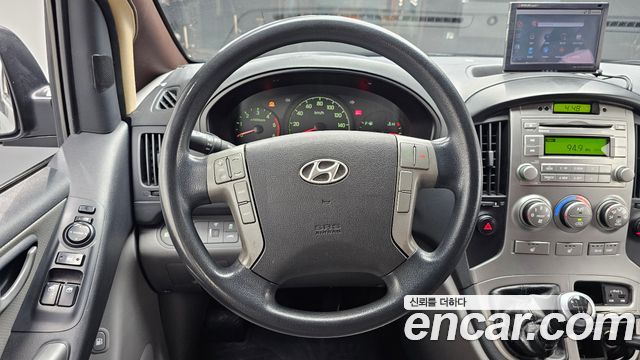 Hyundai Grand Starex Camping Car 2015 — фото 13