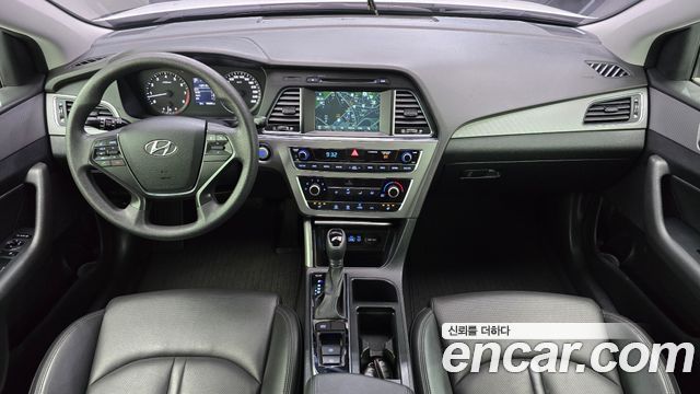 Hyundai Sonata (LF) 2.0 Style Special 2016 — фото 7