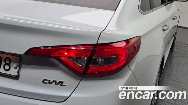 Hyundai Sonata (LF) 2.0 Style Special 2016 — фото 23