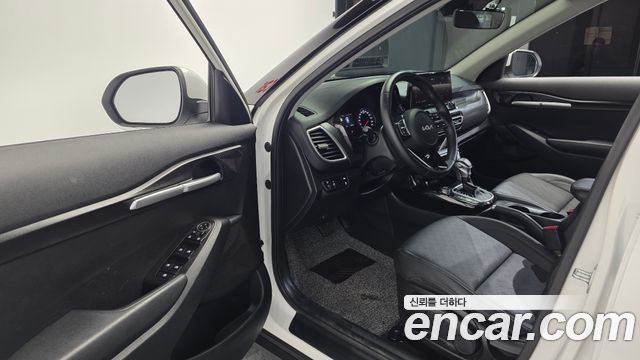 Kia Seltos Gasoline 1.6 Turbo 2WD Prestige 2022 — фото 10