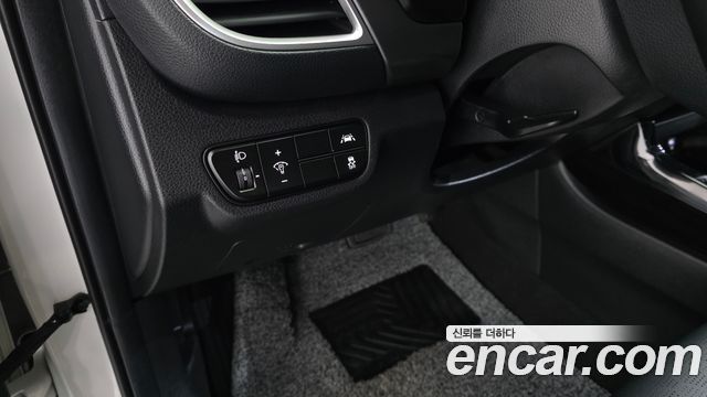Kia Seltos Gasoline 1.6 Turbo 2WD Prestige 2022 — фото 14