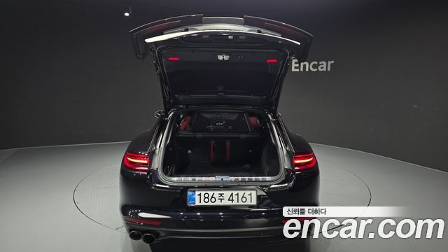 Porsche Panamera (971) 4.0 Turbo 2018 — фото 35