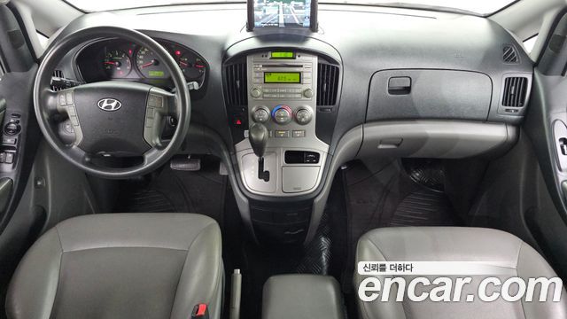 Hyundai Grand Starex 5-Seater VAN CVX Luxury 2014 — фото 7