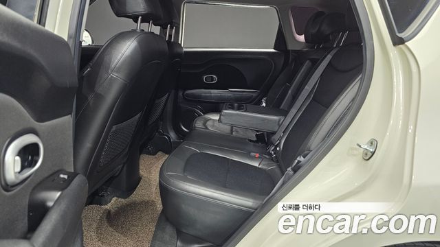 Kia Soul 1.6 GDi Trendy 2016 — фото 11