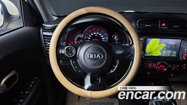 Kia Soul 1.6 GDi Trendy 2016 — фото 14