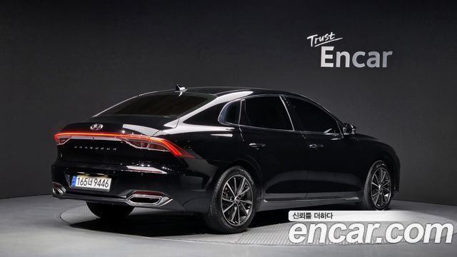 Hyundai Grandeur (IG) 2.5 Premium 2023 — фото 2