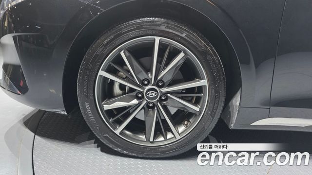 Hyundai Grandeur (IG) 2.5 Premium 2023 — фото 5