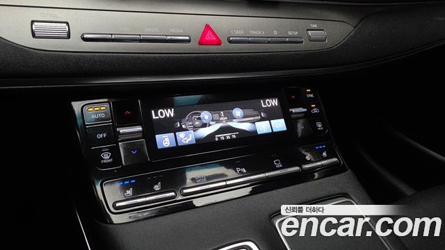 Hyundai Grandeur (IG) 2.5 Premium 2023 — фото 16