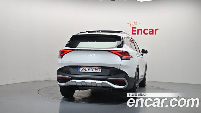 Kia Sportage (V) Gasoline 1.6 Turbo 2WD Prestige 2022 — фото 4