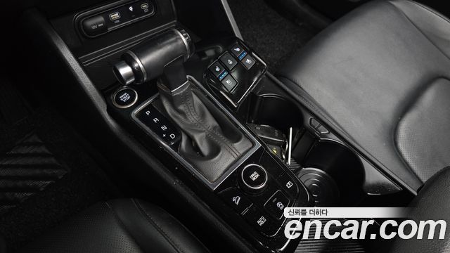 Kia Sportage (V) Gasoline 1.6 Turbo 2WD Prestige 2022 — фото 9
