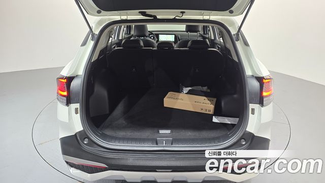 Kia Sportage (V) Gasoline 1.6 Turbo 2WD Prestige 2022 — фото 16