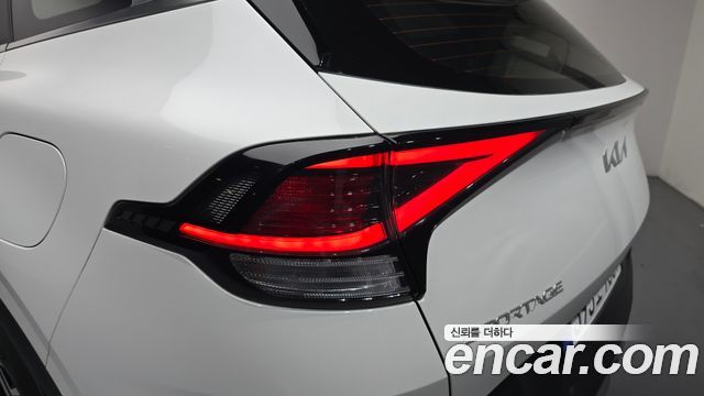 Kia Sportage (V) Gasoline 1.6 Turbo 2WD Prestige 2022 — фото 23