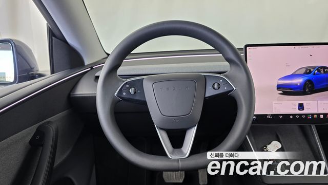 Tesla Model Y RWD 2025 — фото 13