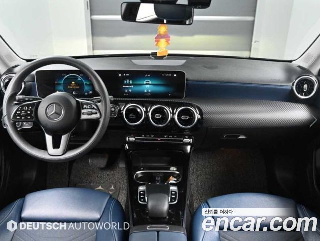Mercedes-Benz A-Class (W177) A220 Hatchback 2019 — фото 6