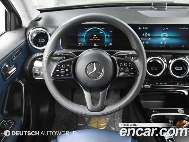 Mercedes-Benz A-Class (W177) A220 Hatchback 2019 — фото 16