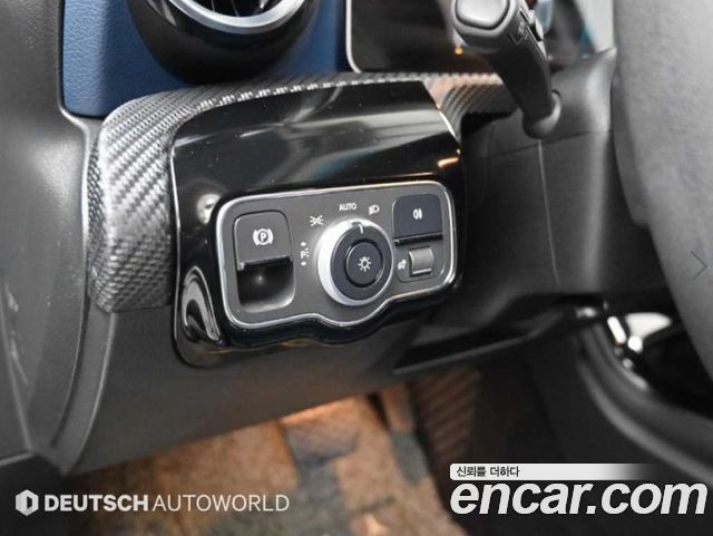 Mercedes-Benz A-Class (W177) A220 Hatchback 2019 — фото 19