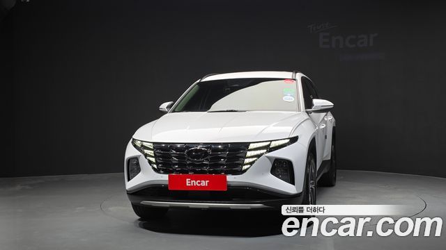 Hyundai Tucson (NX4) Gasoline 1.6 Turbo 4WD Inspiration 2023 — фото 3