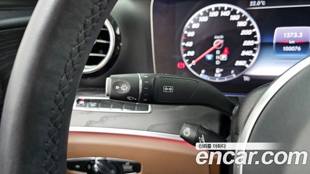 Mercedes-Benz E-Class (W213) E300 4MATIC Avnatgarde 2019 — фото 36