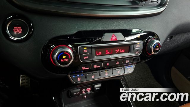 Kia Sorento Gasoline 2.0 Turbo 4WD Master Special 2020 — фото 31