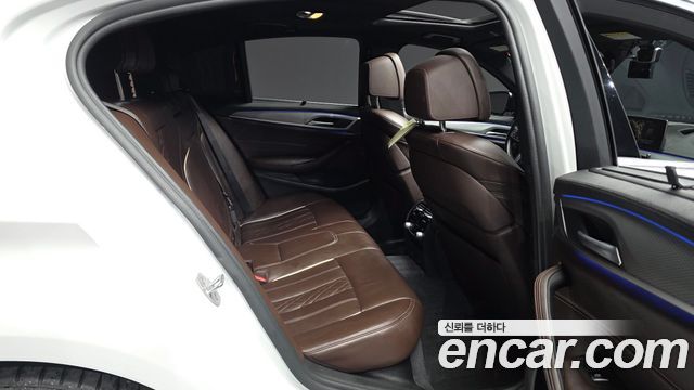 BMW 5 Series (G30) 520d M Sport Package Plus 2019 — фото 12